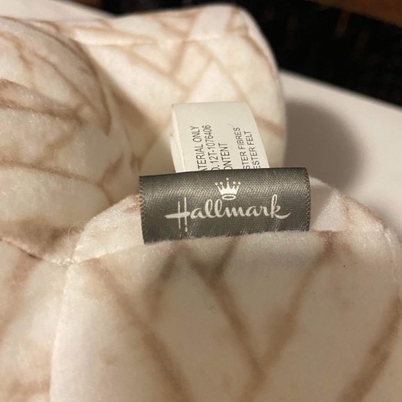 Hallmark Rapping Mummy Plush - Picture 6 of 7